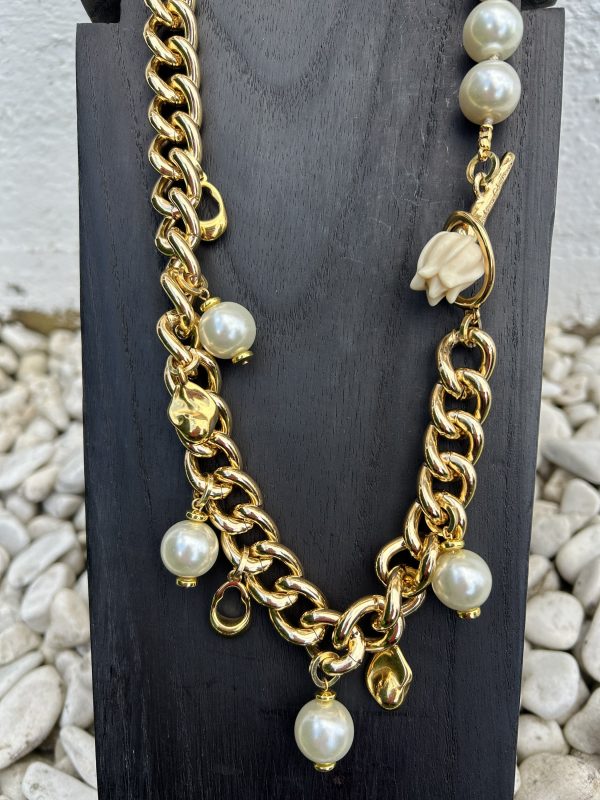 Collar Flor Carolina Olivares - Imagen 4