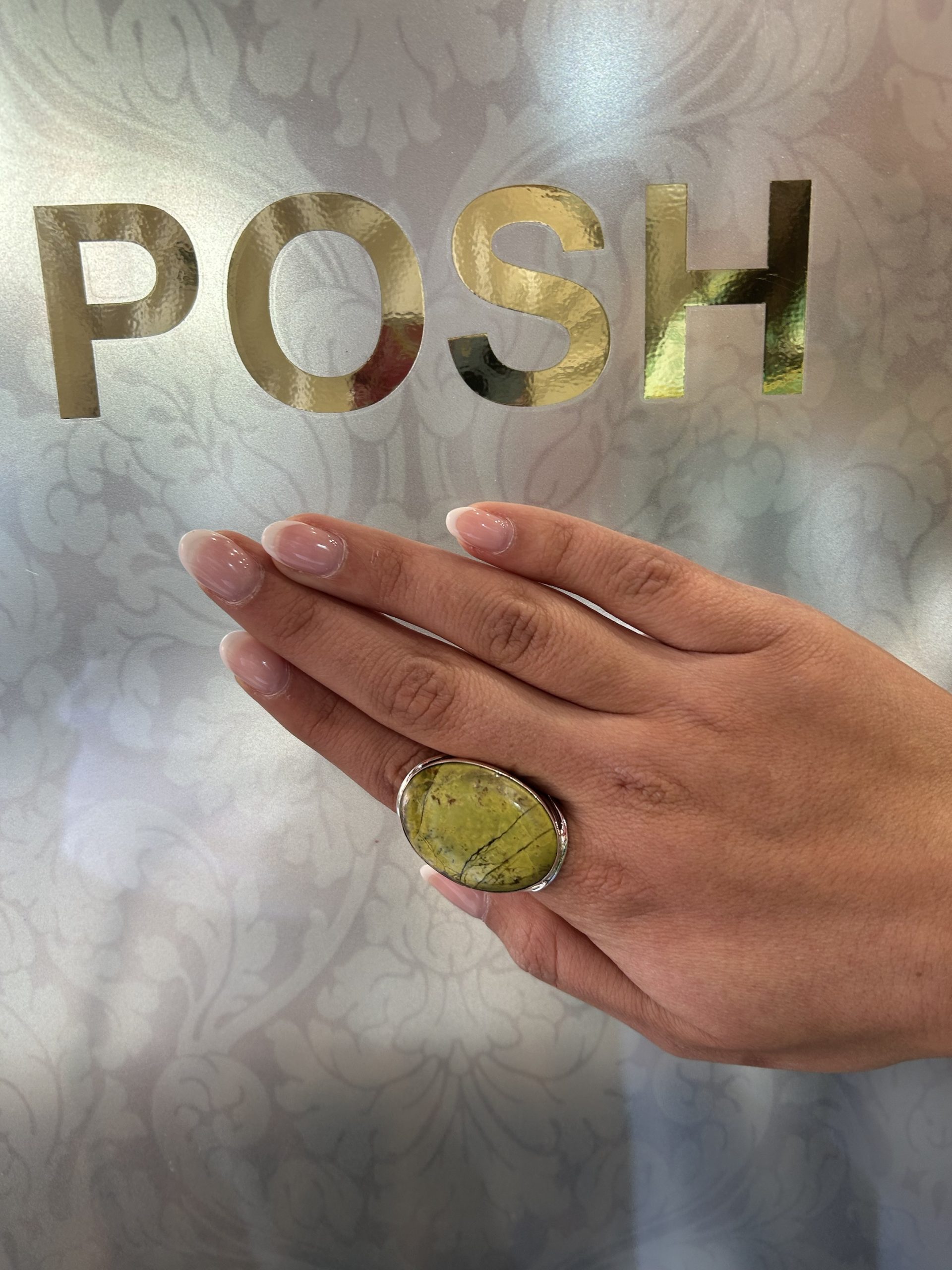 Anillo Yellow Opal redondo