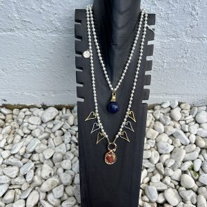 Collar corazones azul perla