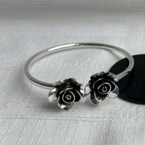 Pulsera de plata colección rosas